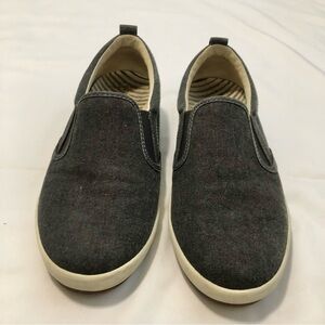 Taos Gray Wash Canvas Rubber Sole Slip-On Shoes Size 8.5